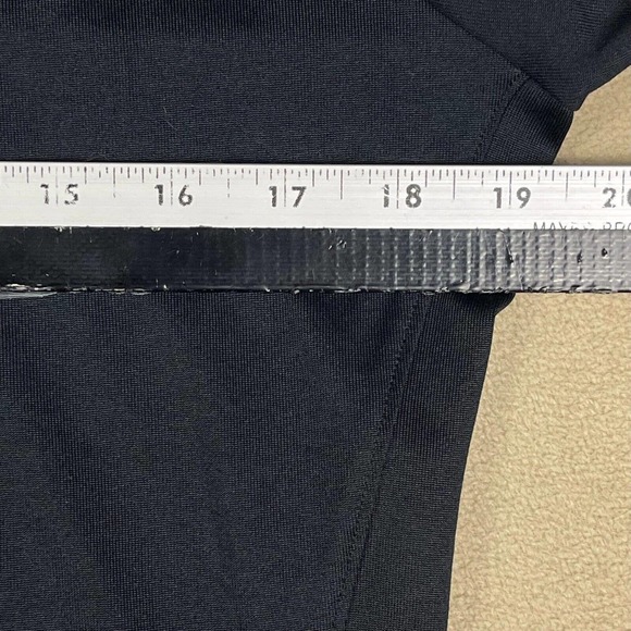 Under Armour Heat Gear Womens L Tech 1/2‎ Zip Long Sleeve Athletic Shirt Black - Picture 4 of 10